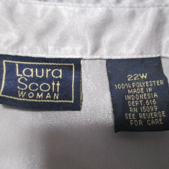 Laura Scott top silver long sleeve V neck button down blouse satin look size 22W - Picture 2 of 8